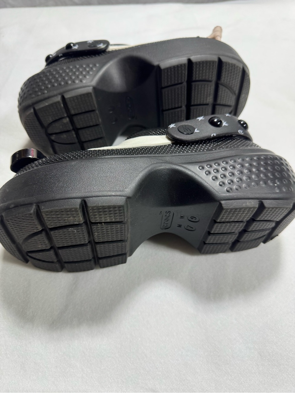 The Wednesday x Crocs Stomp Platform Clog - Picture 10 of 15